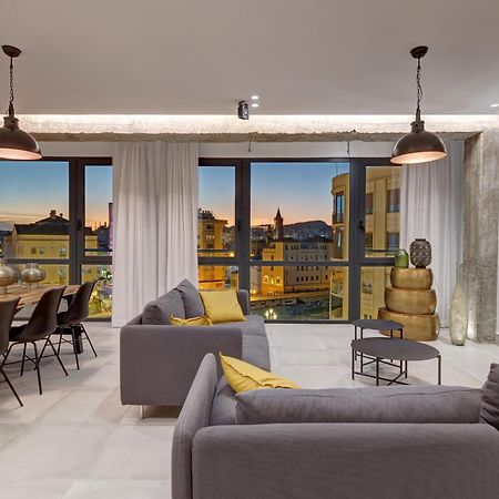 Apartment Tribuna Center By Seric Малага Экстерьер фото