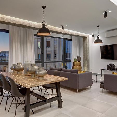 Apartment Tribuna Center By Seric Малага Экстерьер фото